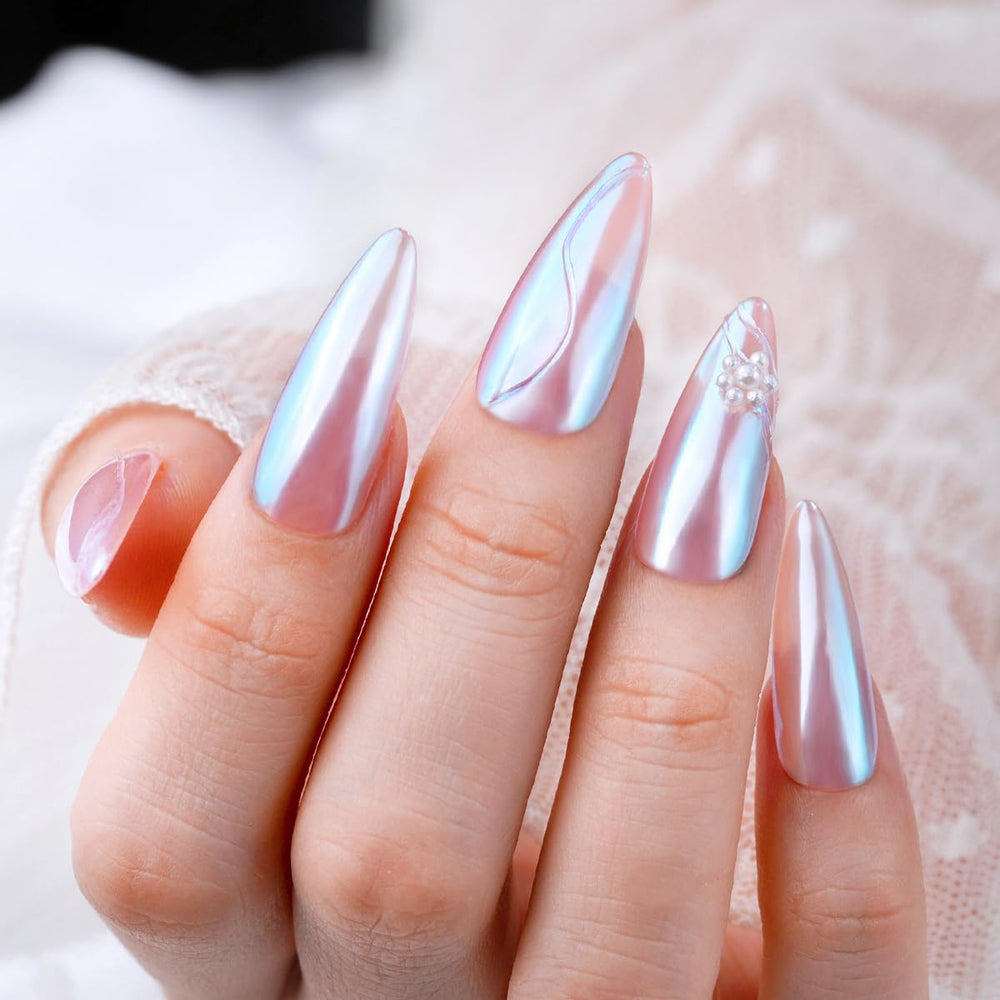 Moonlight Chrome powder applied on nails displaying mermaid aurora effect