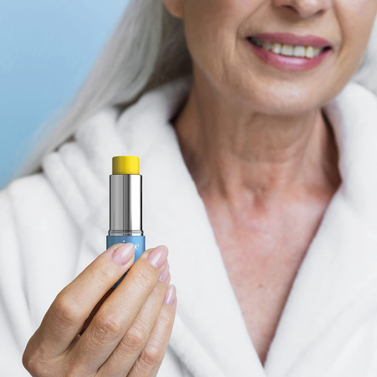 Prime Prometics PrimeWand Nourish used on face and neck for even, plump results.
