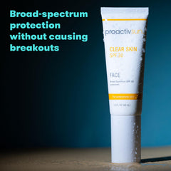Proactiv: hidratante diario con SPF que se absorbe rápidamente.