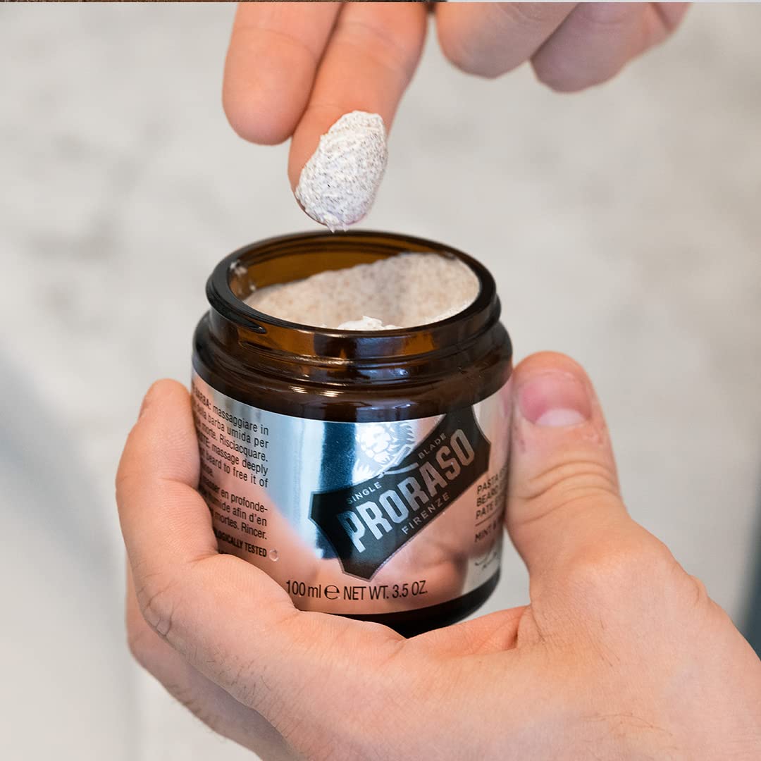 Proraso pasta exfoliante 100 g, uso diario para rostro y barba.