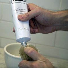 Proraso shaving cream provides improved razor glide thanks to protective lather.