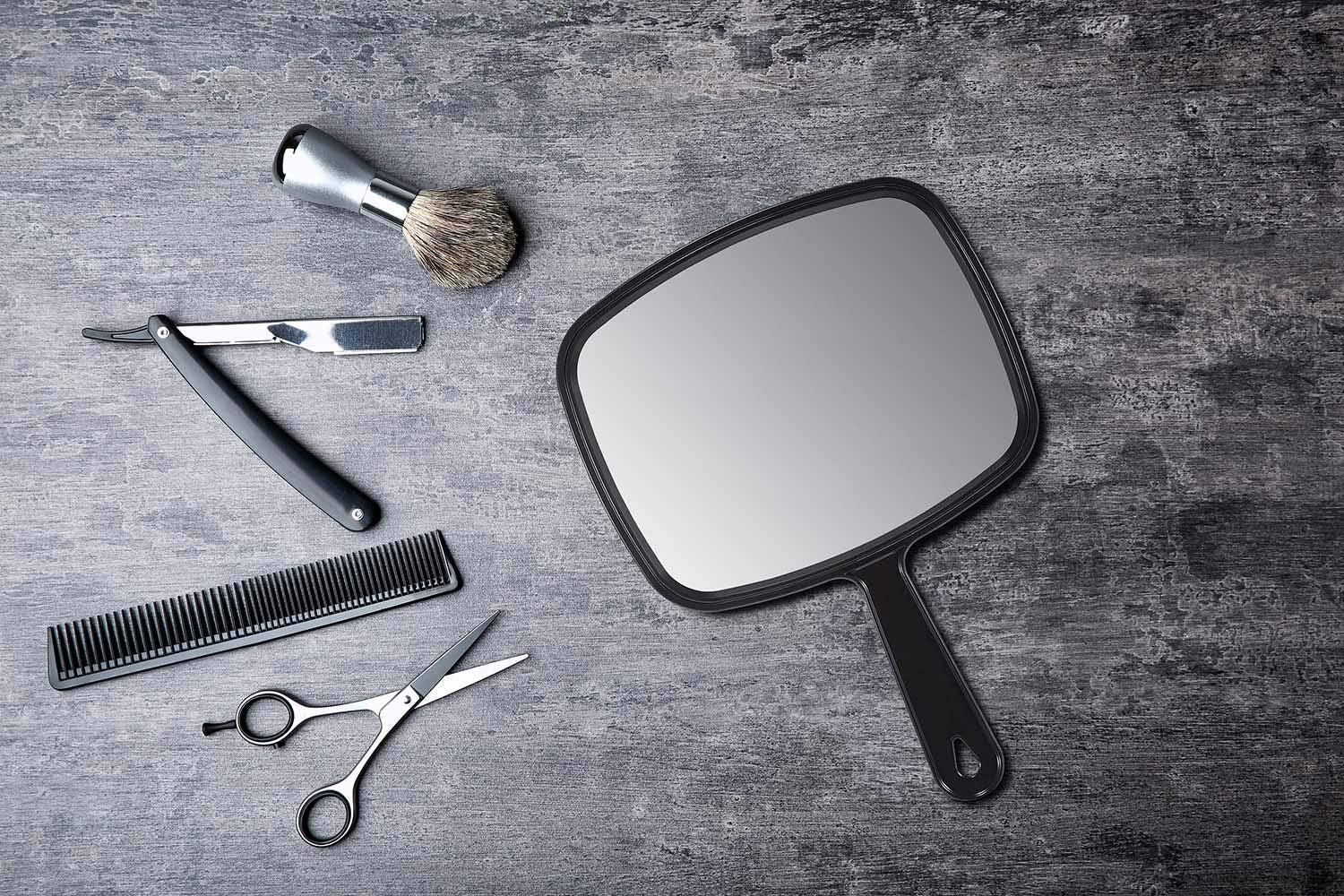 Protecle Hand Mirror is lightweight and easy to handle during grooming sessions
