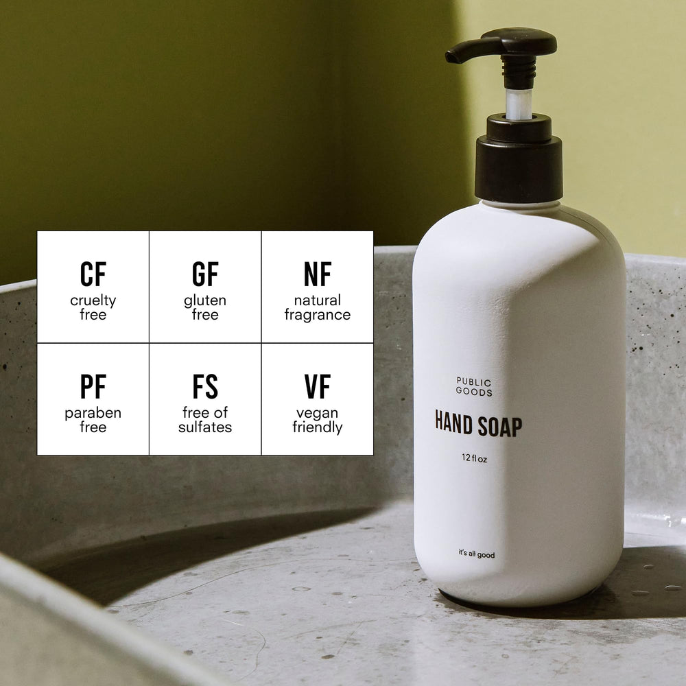 Jabón Public Goods con aceites esenciales naturales para una limpieza suave.