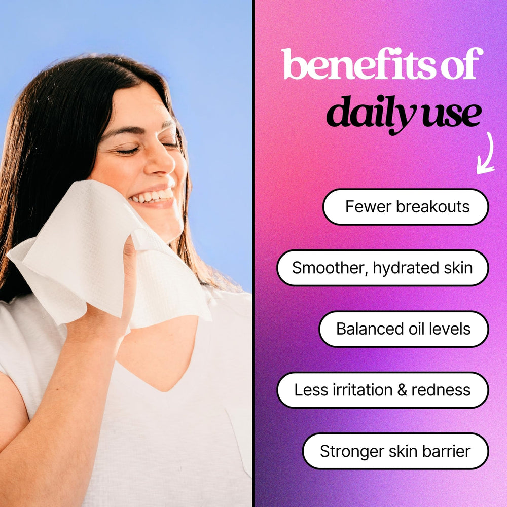 Pureskin Daily Clean towel ultra-soft side offers gentle drying for sensitive skin.