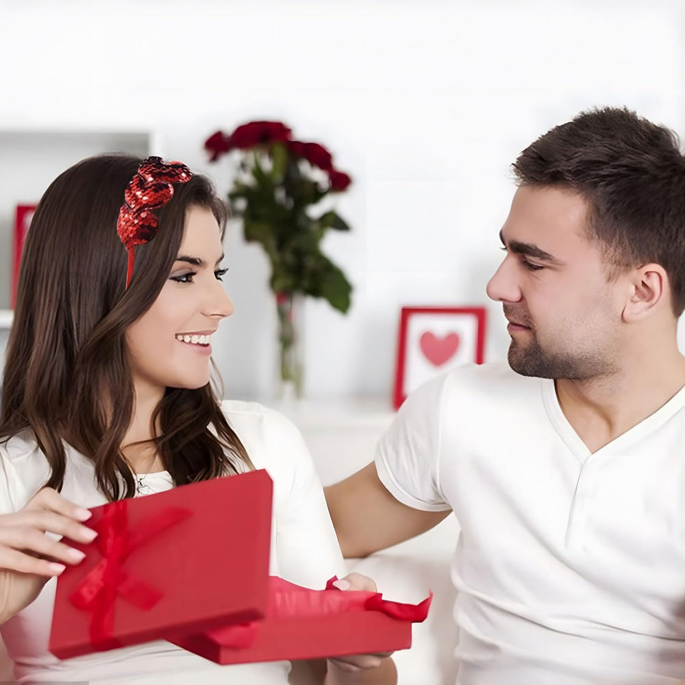 Pvoiue velvet-wrap headband provides anti-slip comfort for long wear