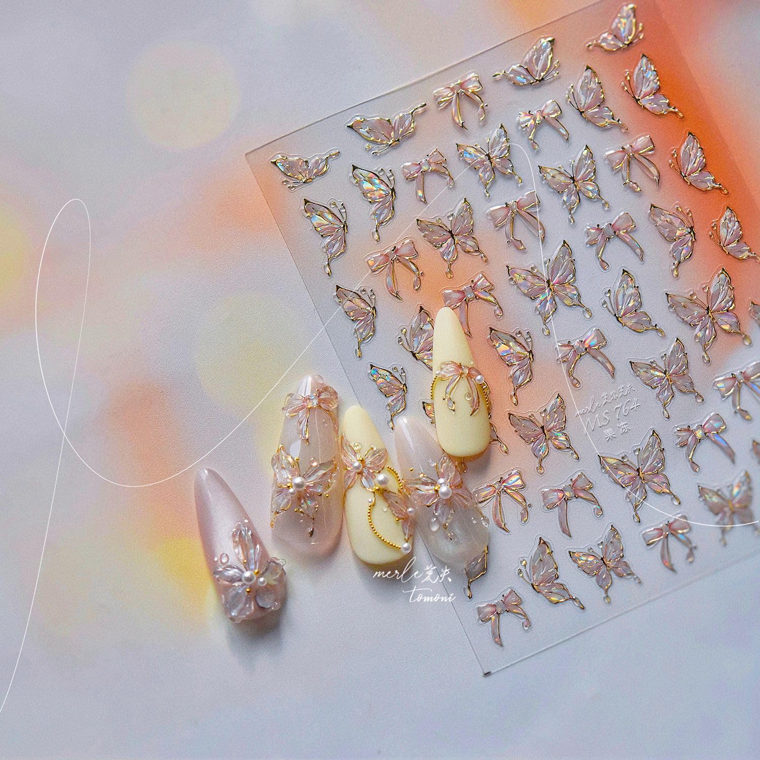 Qdsuh mariposa aurora escama: efecto deslumbrante para uñas con brillo suave.