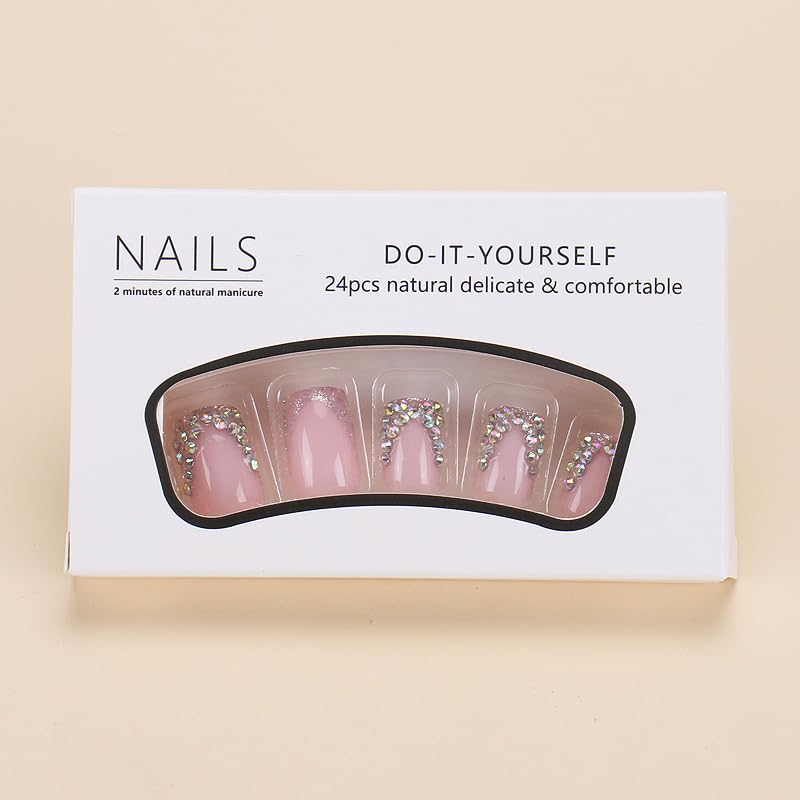 QQPPOLIU application steps visual guide for quick press-on nail fitting.