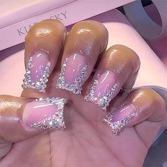 QQPPOLIU short press-on nails with rhinestone design for a statement look.