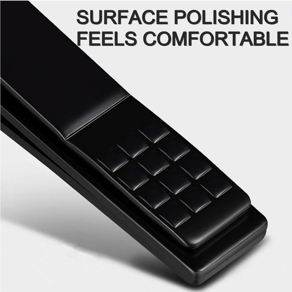 QURIPE travel case with push-button lid for quick access.