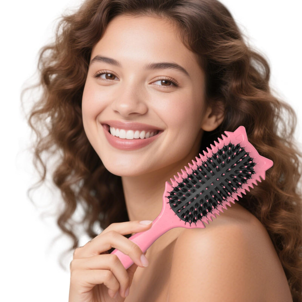 QYuekar curl-defining brush suitable for all curl types, from coils to waves.