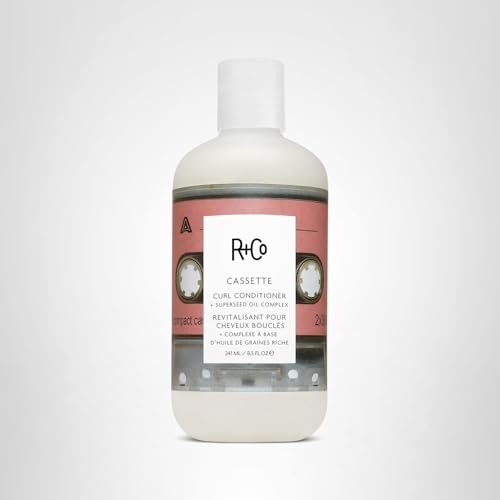 R+Co Cassette curls after use appear defined and soft