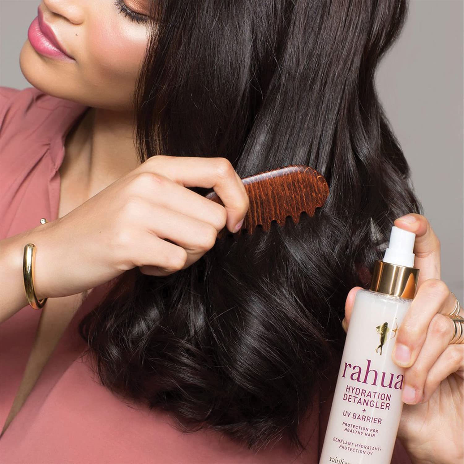Rahua Morete Oil bottle highlights natural UV defense for color care.