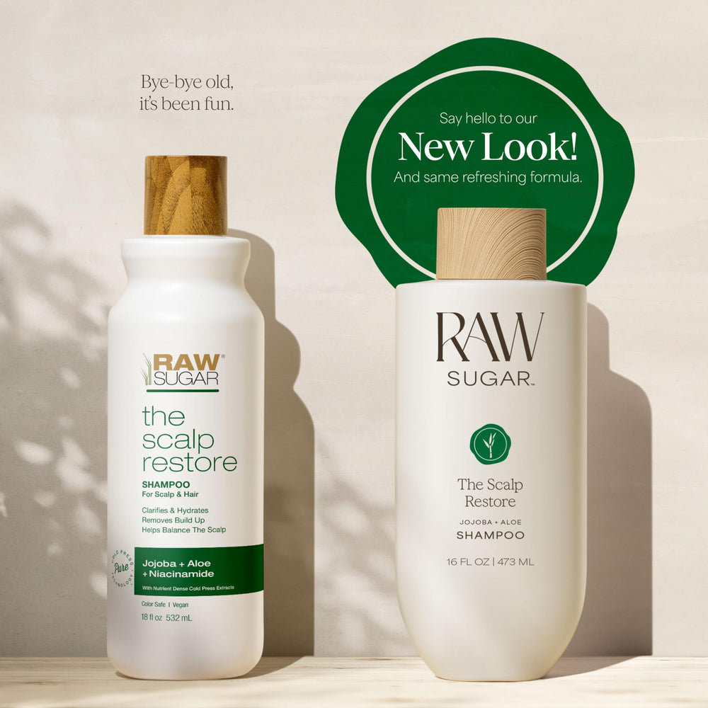 Raw Sugar fragrance notes of jojoba and aloe evoke crisp aroma.