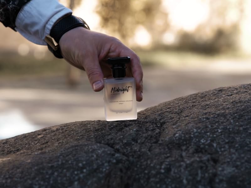 RawChemistry Midnight luxurious packaging emphasizes executive style.