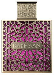 Rayhaan Kiss bottle highlighting fruity top notes of strawberry and raspberry for a bright moment.