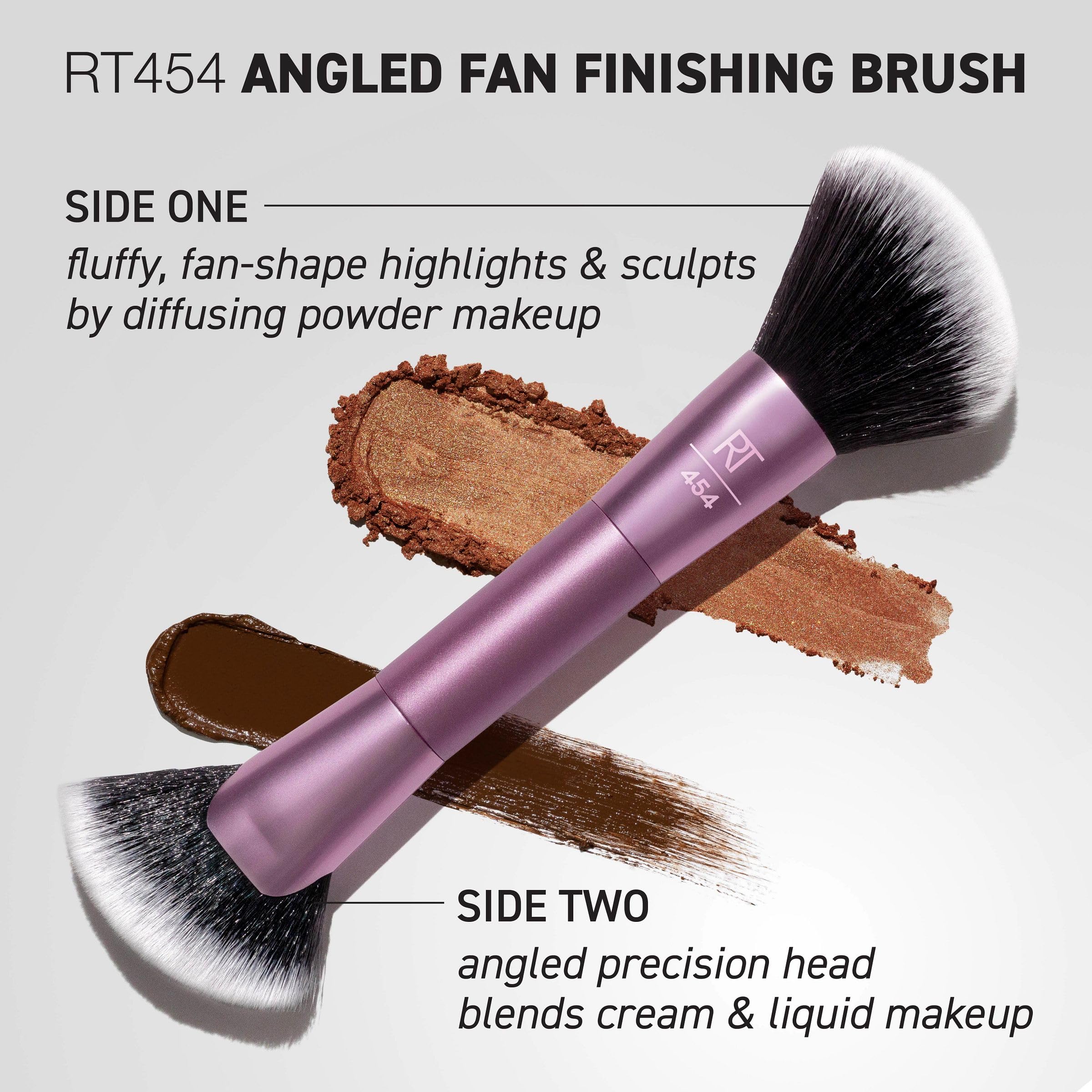 Real Techniques Angled Fan Finishing Brush fluffy fan end diffuses blush and powder