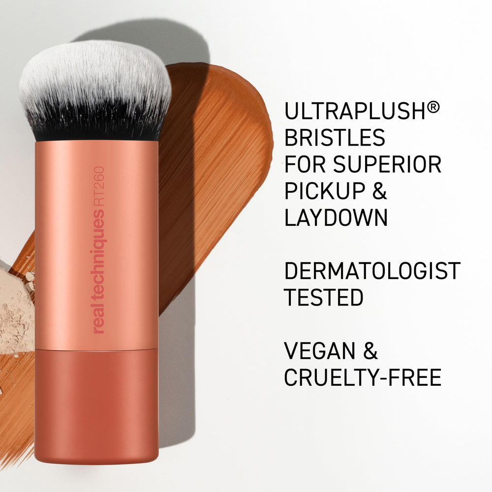 Real Techniques Bubble Blending Brush quick-application for fast, streak-free blending.