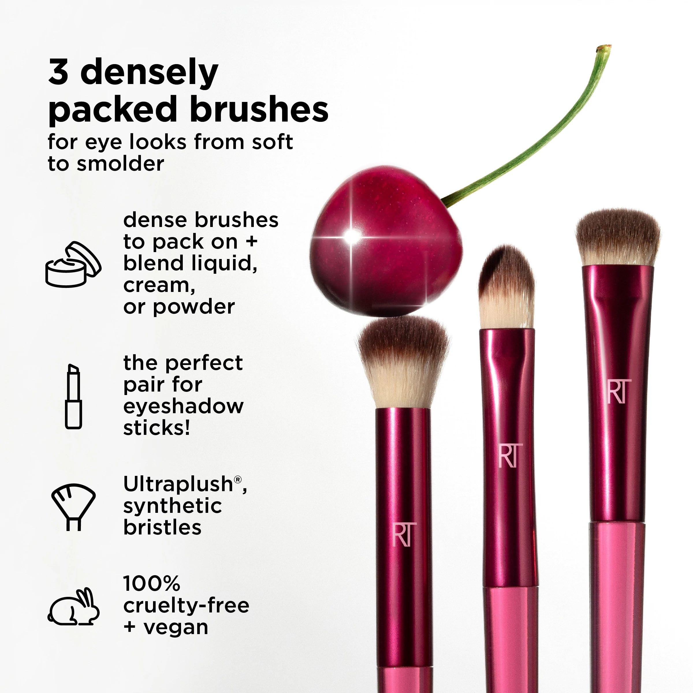 Real Techniques MesmerEYES 102 Full Coverage Eye brush deposits even pigment.