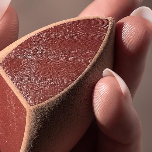 Real Techniques Makeupsaver Sponge close-up reveals soft, breathable texture.
