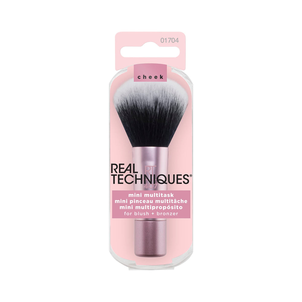 Real Techniques Mini Multitask Brush bristles close-up showing ultra-plush bristles for smooth blending