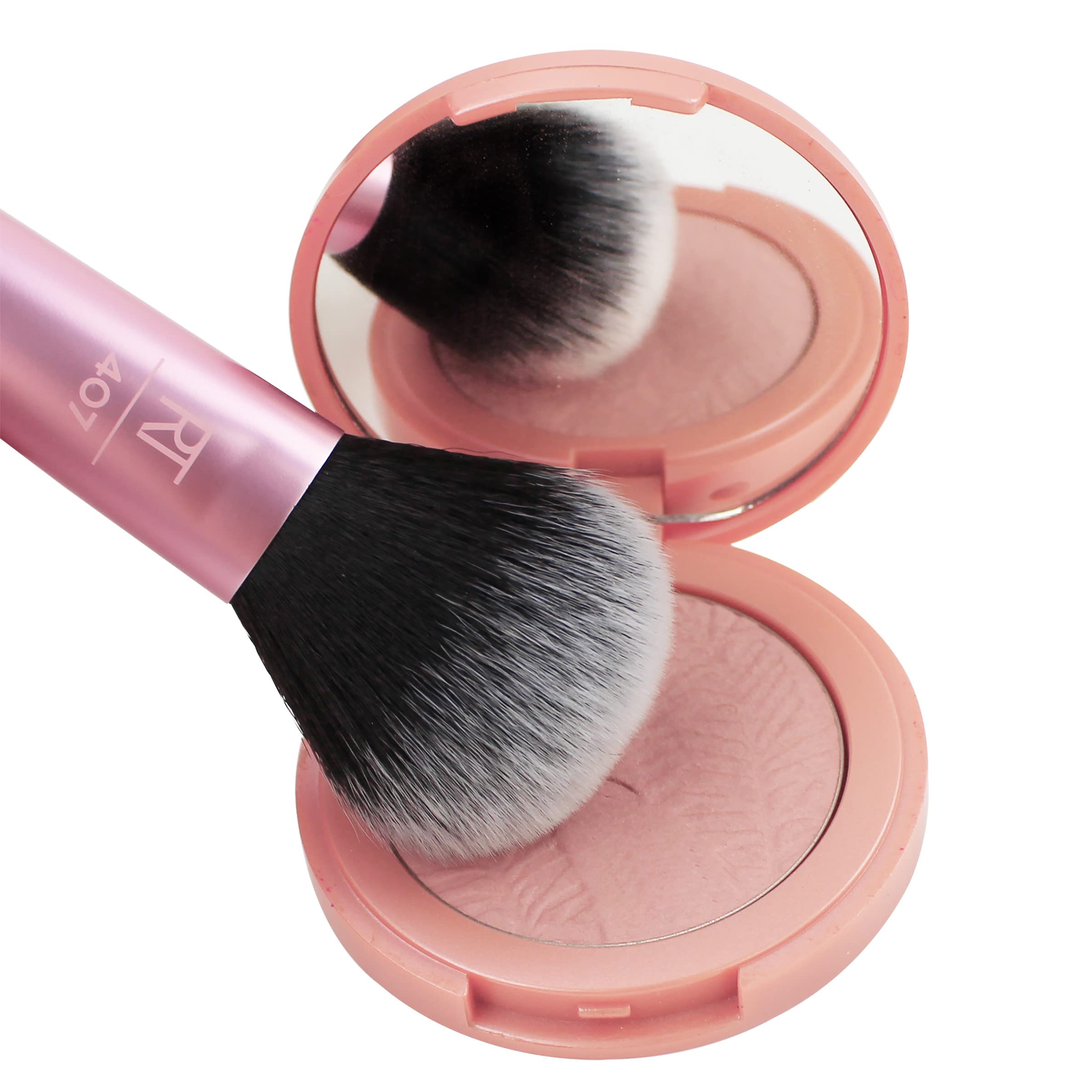 Real Techniques Mini Multitask Brush with powder for precise application