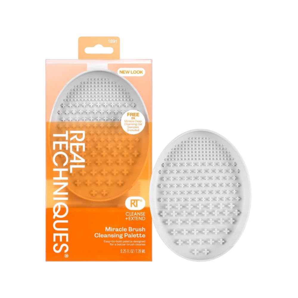 Real Techniques Miracle Brush Cleansing Palette top view showing ridges for deep cleaning brushes