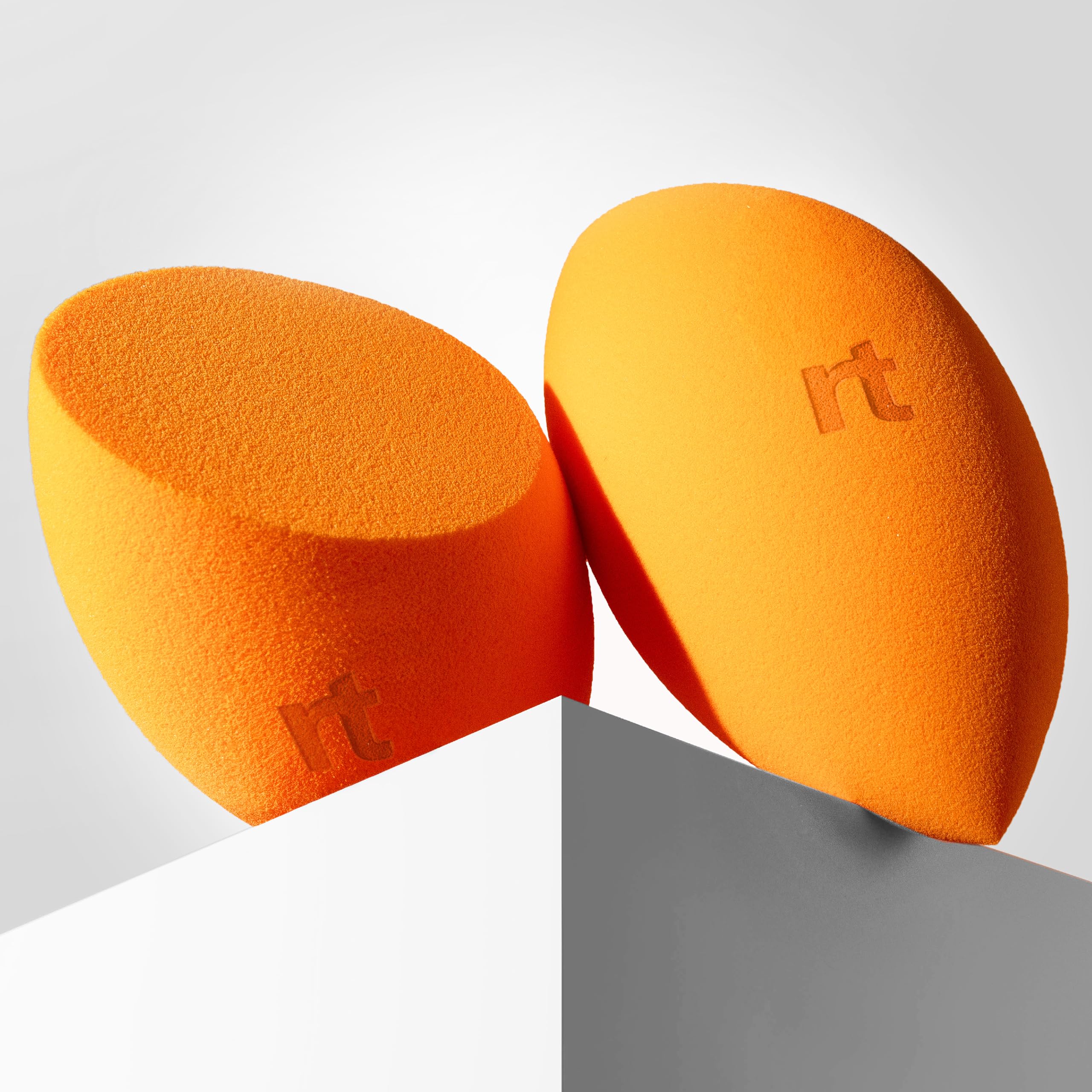 Real Techniques cleaning gel keeps sponges fresh and easy to clean.