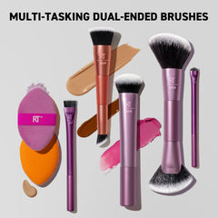 Real Techniques Pyramid Liner Brush ideal for precise liner shapes.