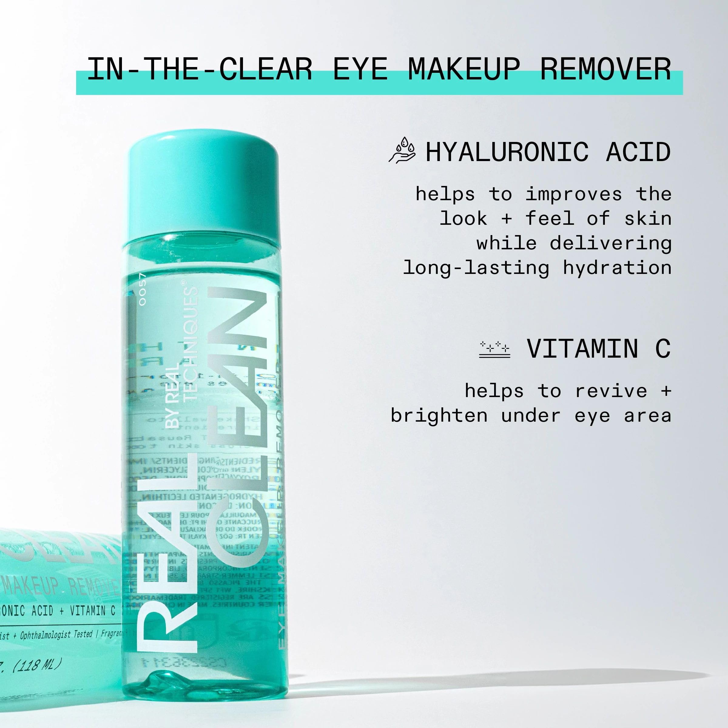 Real Techniques Real Clean In-The-Clear, uso con discos de algodón para una limpieza ordenada.
