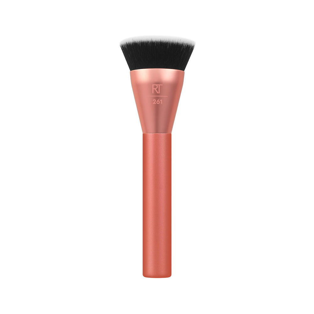 Real Techniques Snatch Sculpt dense bristles close-up for smooth blending.