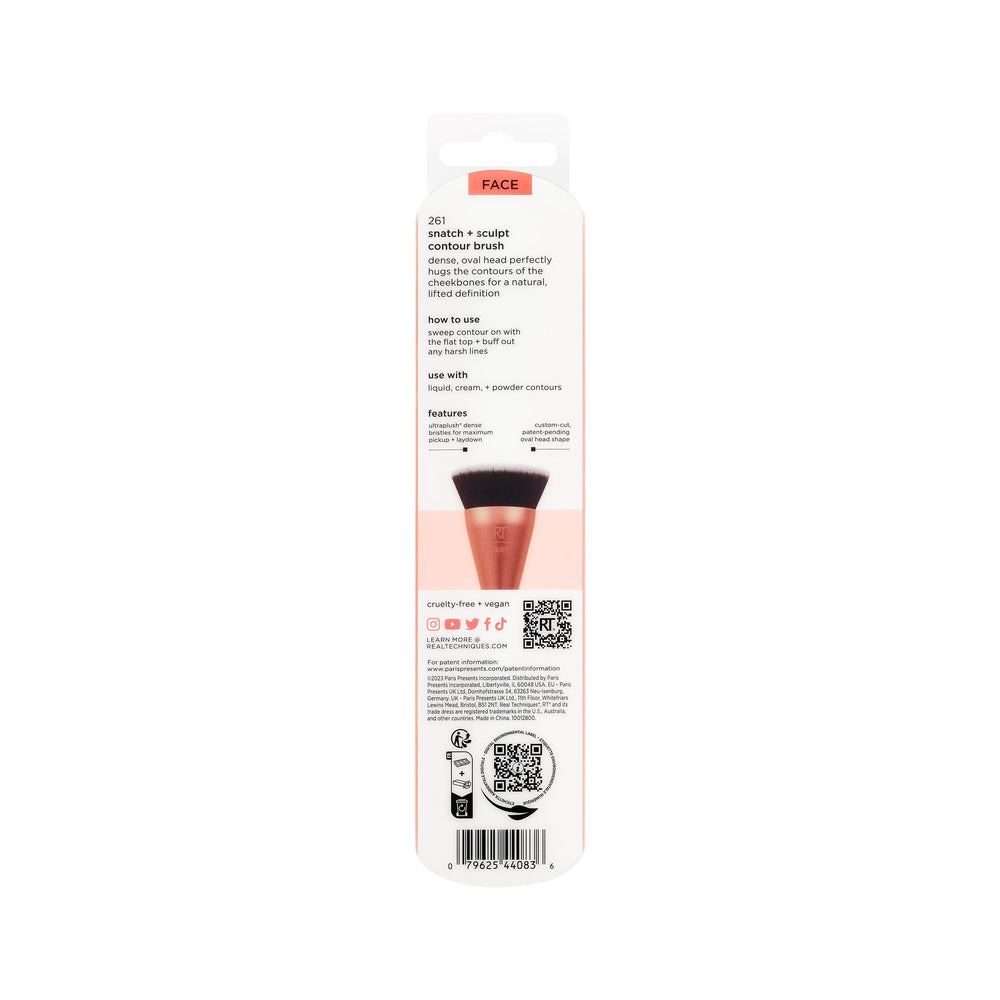 Real Techniques Snatch Sculpt compatible with liquids, creams, and powders for versatile use.