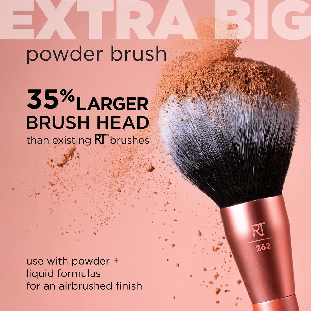 Real Techniques UltraPlush bristles deliver precise pickup and smooth laydown.