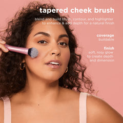 Real Techniques Tapered Cheek Brush RT 449 close-up bristles showing softness for seamless blending.