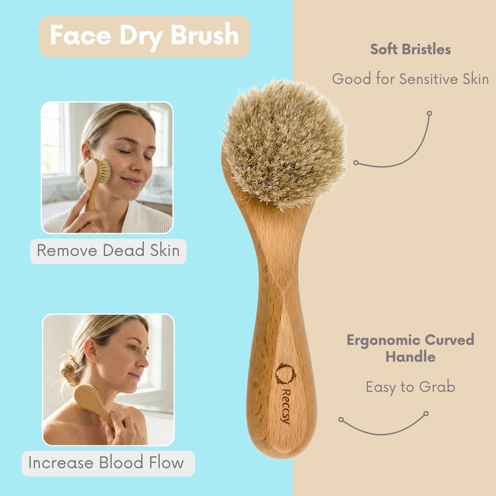 Detalle de cerdas del cepillo facial seco Reccsy para piel delicada.