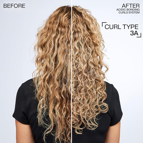 Redken Acidic Bonding Curls after-use shine and defined curl shape close-up.