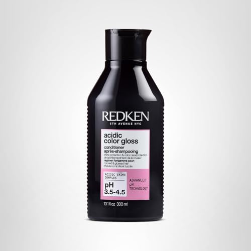 Redken Acidic Color Gloss Conditioner glossy finish on styled hair