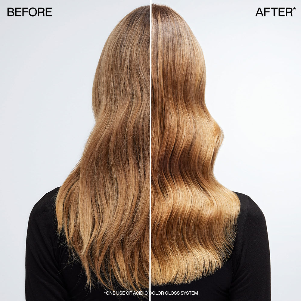 Redken Acidic Color Gloss Conditioner on wet hair illustrates conditioning action