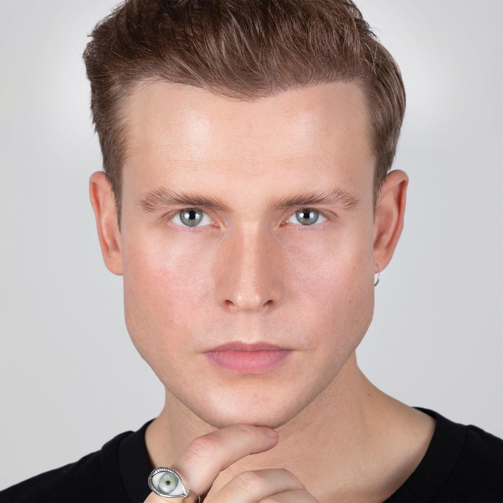 REFY Brow Sculpt hair-setting action shown on brows for a natural hold.