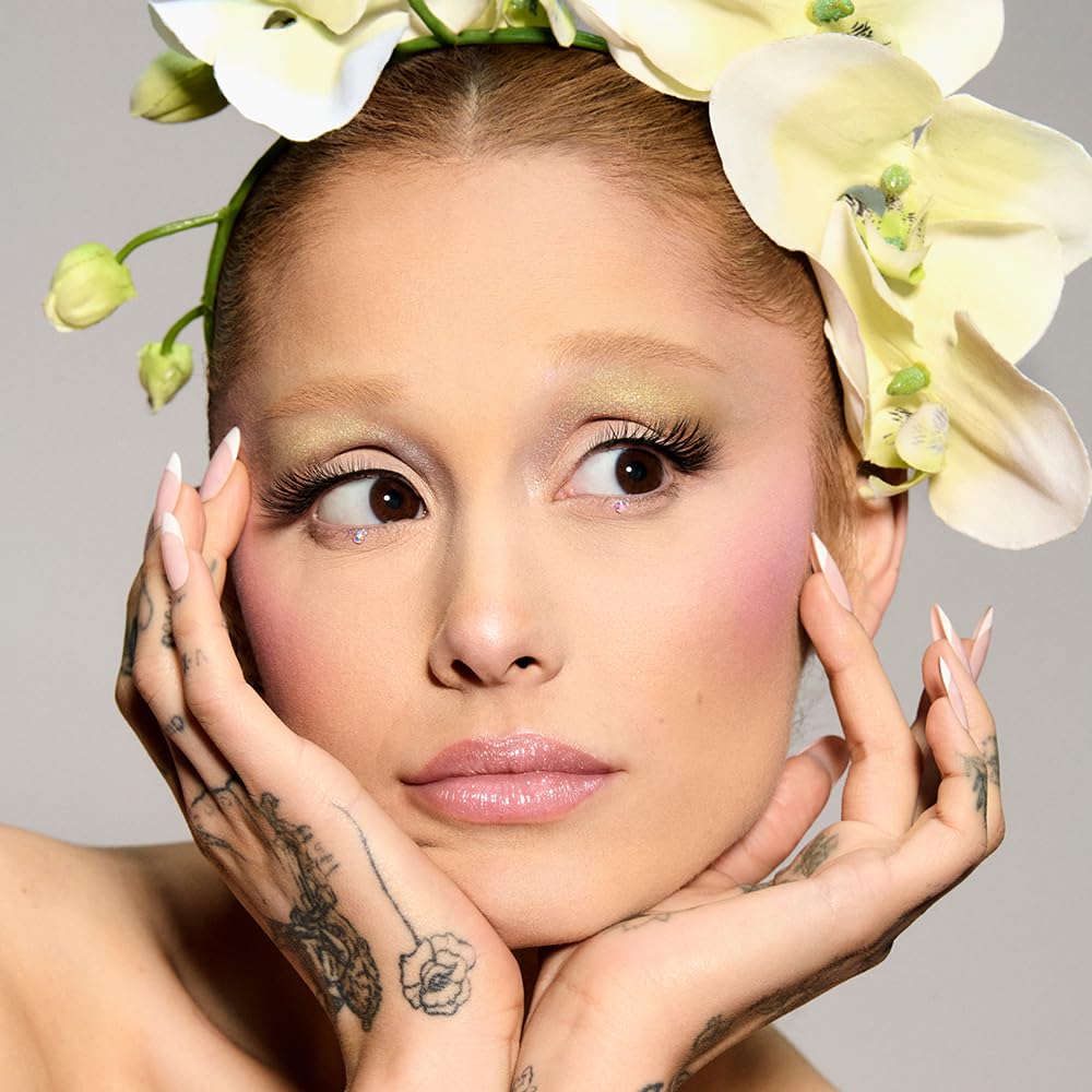 Closed Ozian Forest palette by Rem Beauty highlights sleek compact design