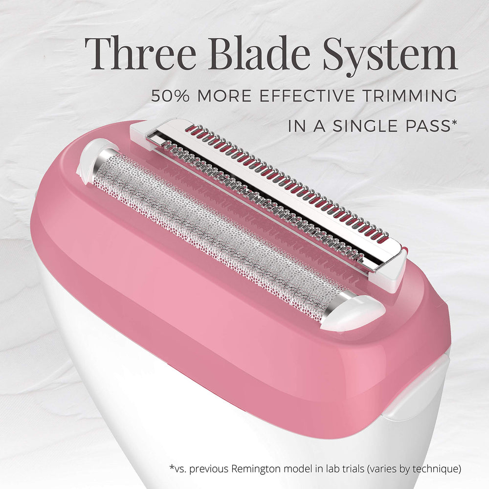 Remington WDF4821US three-floating-blades adapt to curves for close contact