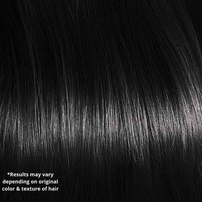 Reshma Beauty natural henna leaves highlighting plant based origin