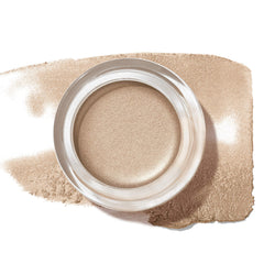 Revlon built-in shadow brush in cap enables precise, mess-free application