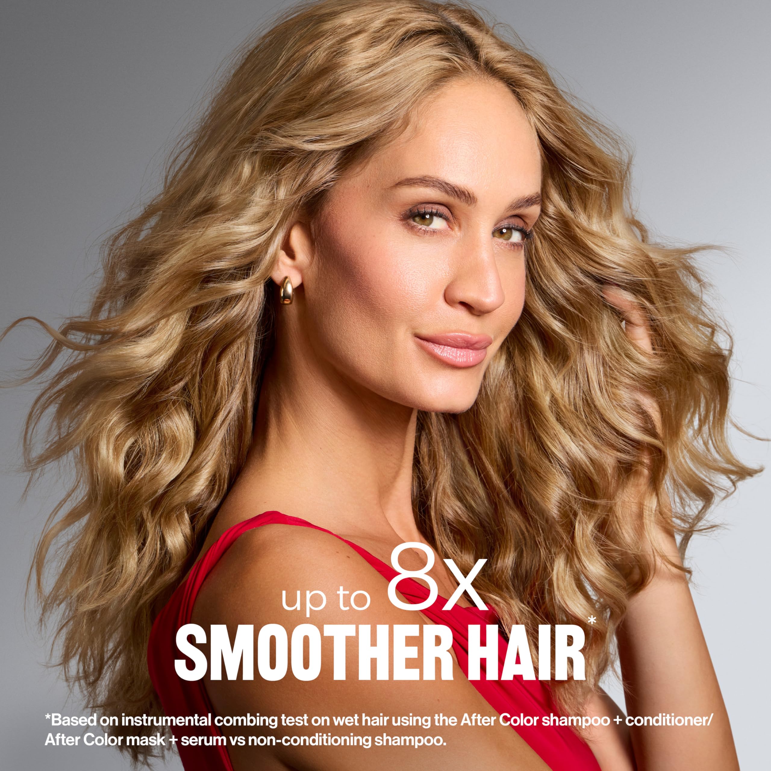 Aroma frutal y floral al aplicar Revlon ColorSilk After Color