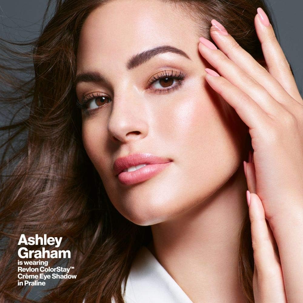Revlon ColorStay built-in brush cap enables precise, mess-free application.