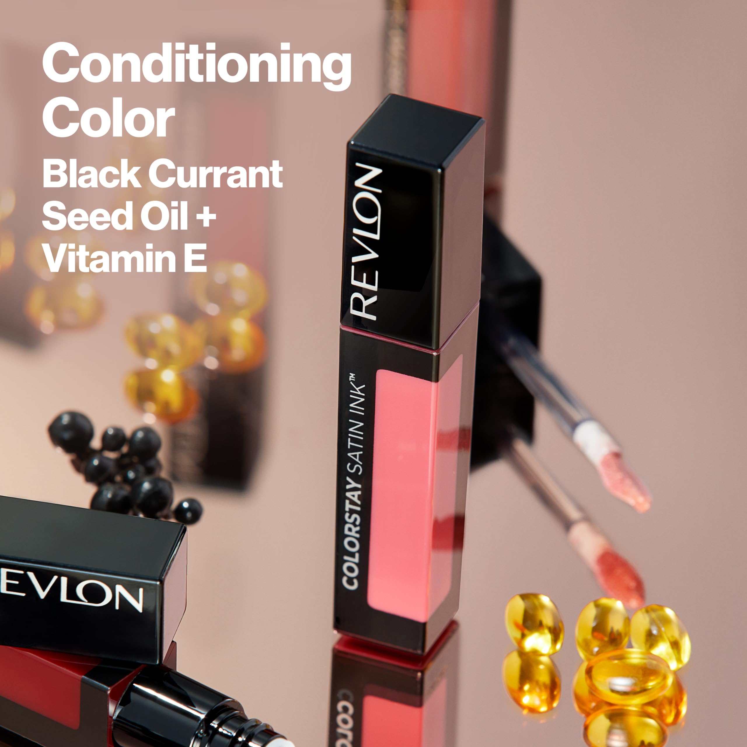 Vitamina E en labial ColorStay 005 para cuidado de los labios.