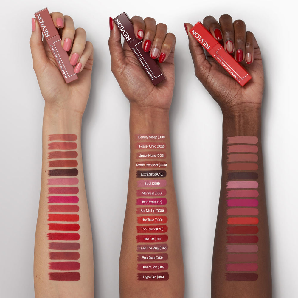 REVLON ColorStay Limitless Matte tono Poster Child en rosa nude.