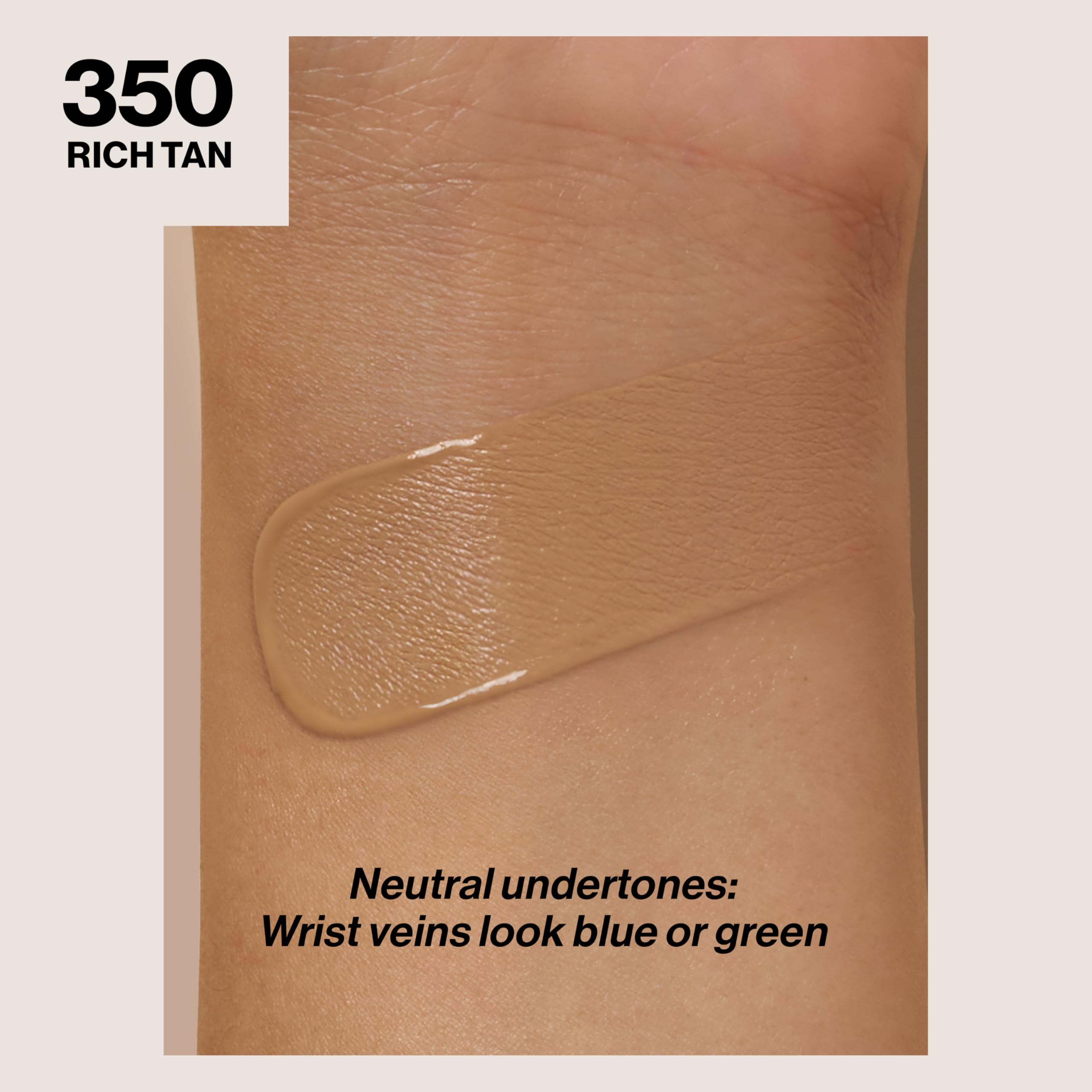 Revlon ColorStay, aplicación suave para una cobertura uniforme.
