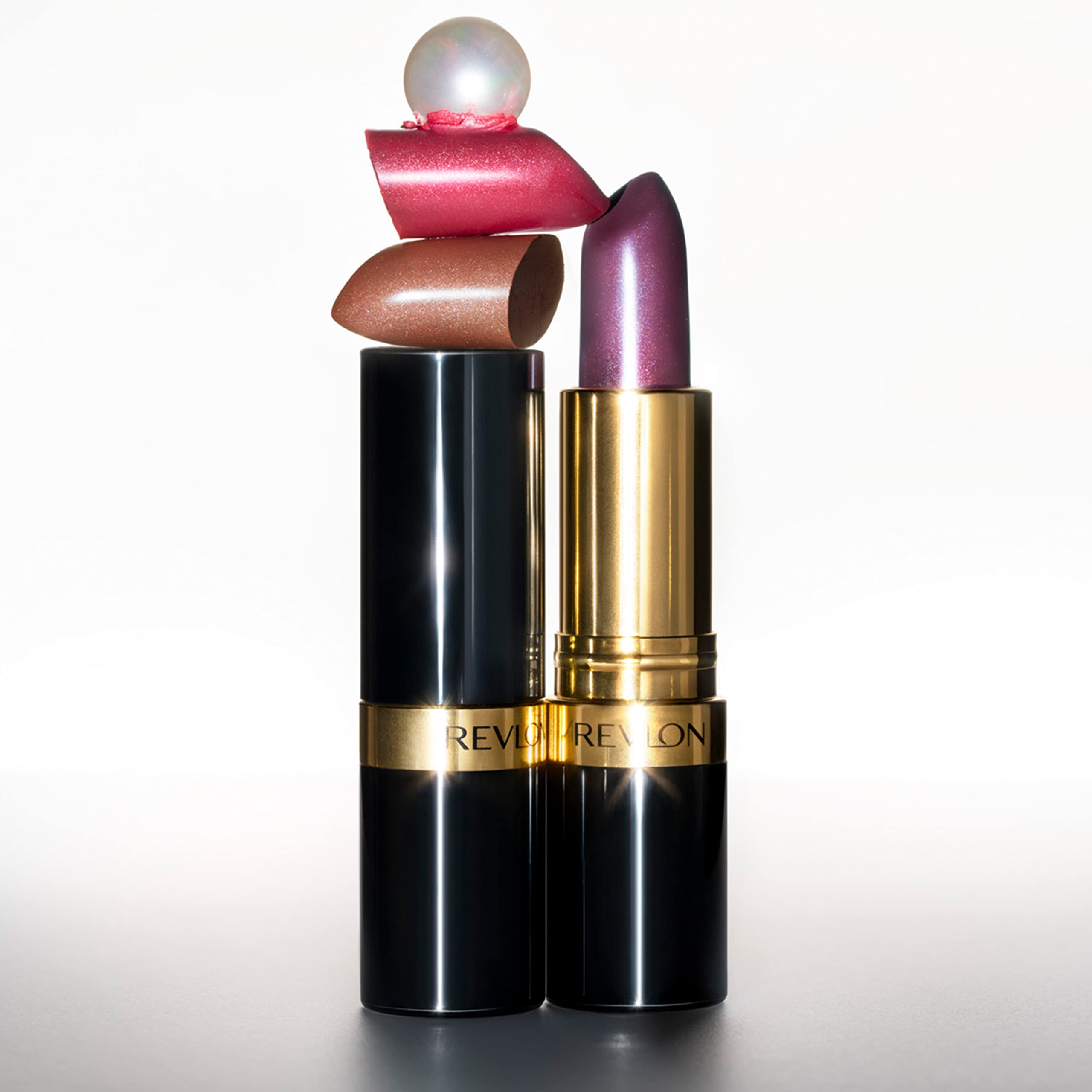 Cult-classic lip color with bold color and smooth application.