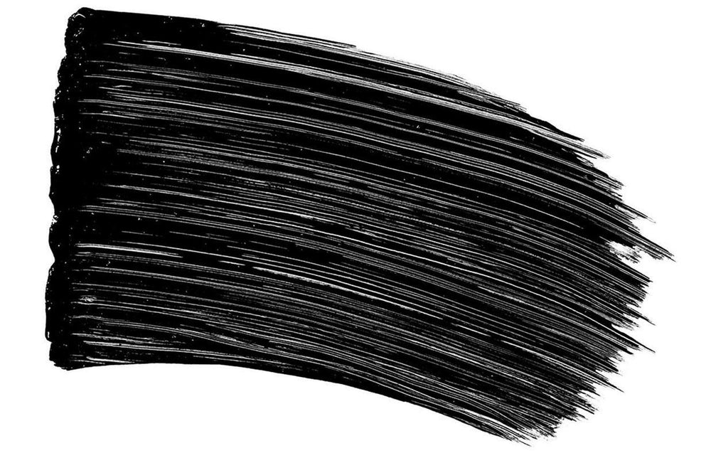 REVLON Volumazing Mascara: resultado final con pestañas más definidas.