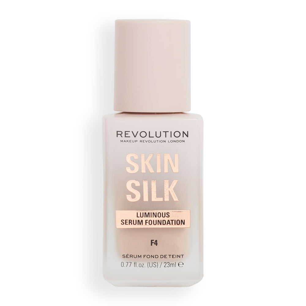 Textura satinada de Skin Silk para difuminar imperfecciones con suavidad.